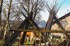 1743332585480