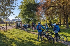 PXL_20251004_070300447